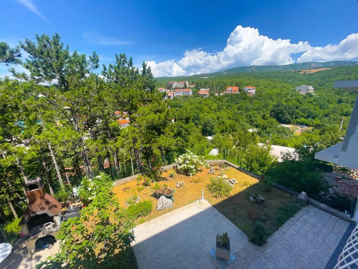 Apartmani Combaj Jadranovo Croatia